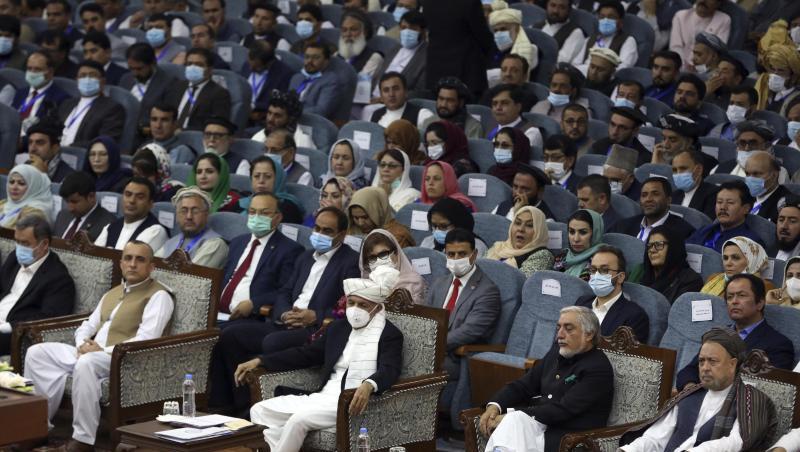 Teilnehmer der Loja Dschirga, der großen Ratsversammlung, in Kabul. Teilnehmer der Loja Dschirga, der großen Ratsversammlung, in Kabul.
