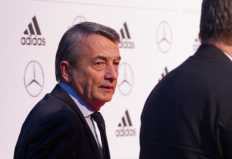 Am Mittwochnachmittag verließ der ehemalige Präsident Wolfgang Niersbach die DFB-Zentrale.