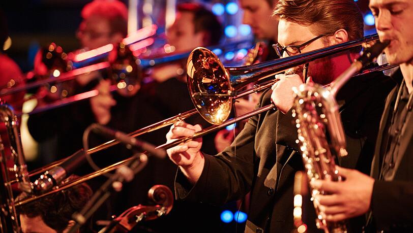 Bei der Langen Nacht der Musik im Gasteig mit dabei: Die Jazzrausch-Bigband. Bei der Langen Nacht der Musik im Gasteig mit dabei: Die Jazzrausch-Bigband.