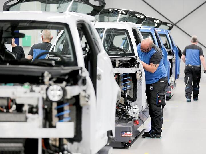 Fertigung beim Elektroauto-Hersteller e.Go in Aachen.