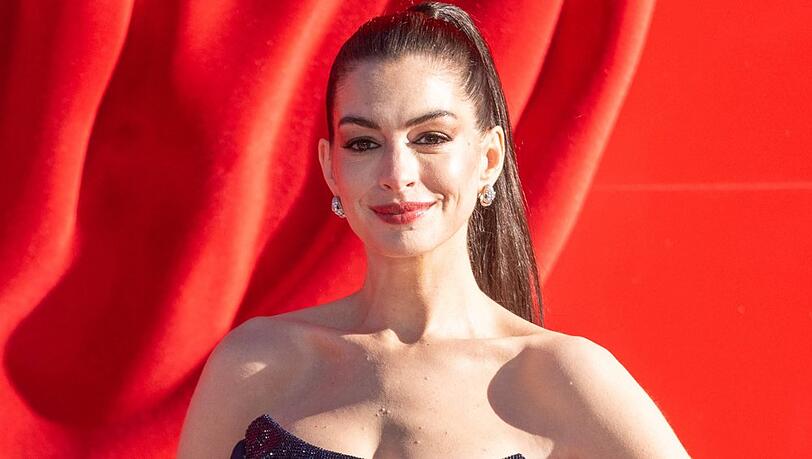 Anne Hathaway bei der "Der Teufel tr&auml;gt Prada 2"-Premiere in London.