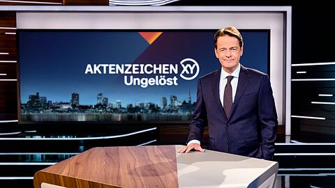 Moderator Rudi Cerne f&uuml;hrt auch in der kommenden Ausgabe durch die Sendung "Aktenzeichen XY...ungel&ouml;st".