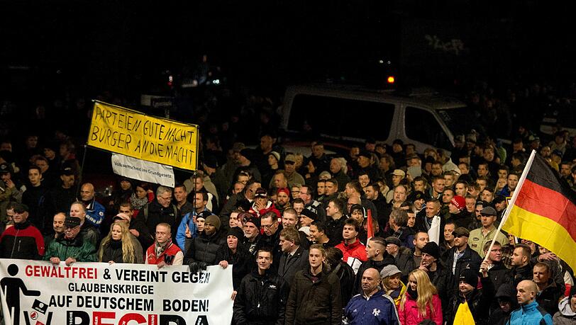 Für Montag, den 22.12. ist eine erneute Pegida-Demo in Dresden geplant. Für Montag, den 22.12. ist eine erneute Pegida-Demo in Dresden geplant.