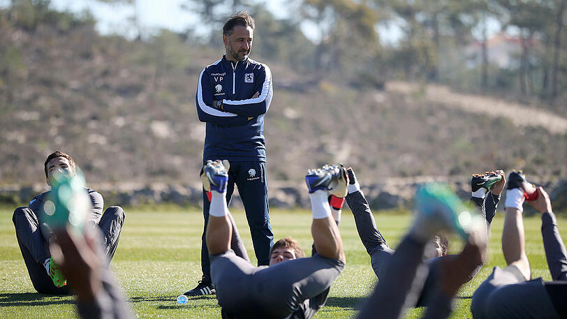Der Löwen-Boss: Trainer Vitor Pereira will sich bei Neuverpflichtungen nicht reinreden lassen.