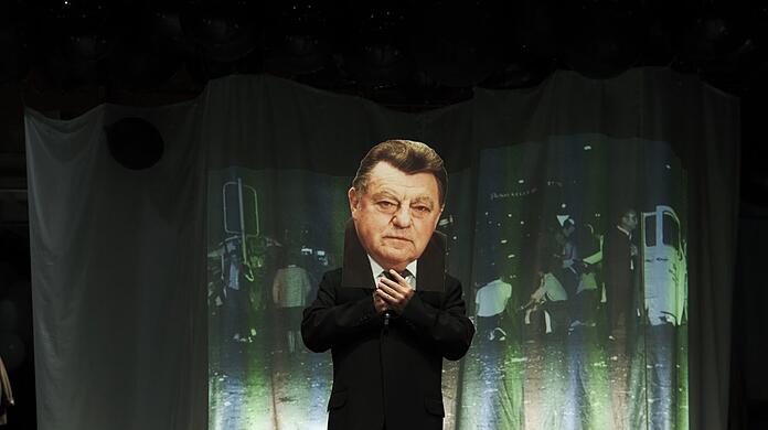 Stefan Merki als Franz Josef Strauß.