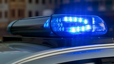 Die Polizei fahndet nach dem unbekannten Täter. (Symbolbild)