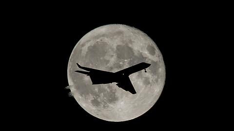 Es könnten bald Tausende Flüge gestrichen werden.