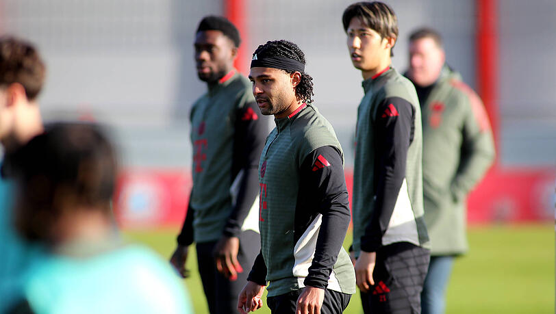 Die Bayern um Serge Gnabry werden im Sommer wieder nach Asien fliegen.