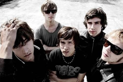 Am 16. Oktober in der Arena: Gustaf Norén, Björn Dixgaard, Carl-Johan Fogelklou, Mats Björke und Samuel Giers (v. li.) von Mando Diao.