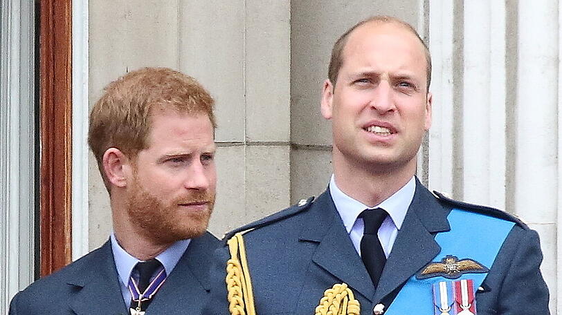 Prinz Harry (l.) und Prinz William achten offenbar sehr darauf, den Kontakt nicht abreißen zu lassen