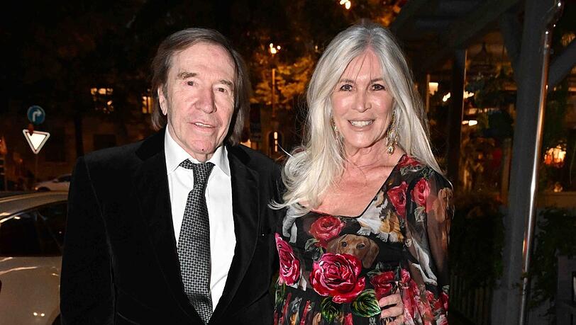 Strahle-Paar: Günter Netzer mit Frau Elvira. Strahle-Paar: Günter Netzer mit Frau Elvira.