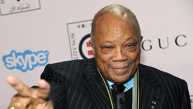 Quincy Jones geht es nach seinem Krankenhaus-Aufenthalt schon wieder besser Quincy Jones geht es nach seinem Krankenhaus-Aufenthalt schon wieder besser