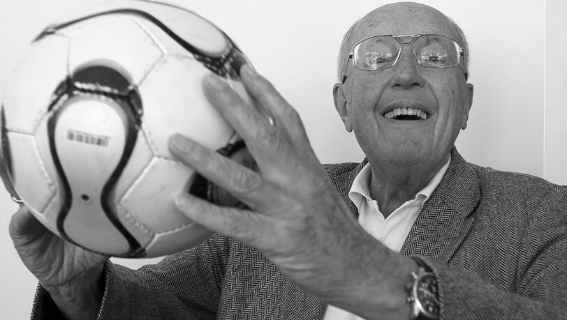 Starb im Alter von 85 Jahren in München: Der ehemalige Löwen-Präsident Erich Riedl. Starb im Alter von 85 Jahren in München: Der ehemalige Löwen-Präsident Erich Riedl.