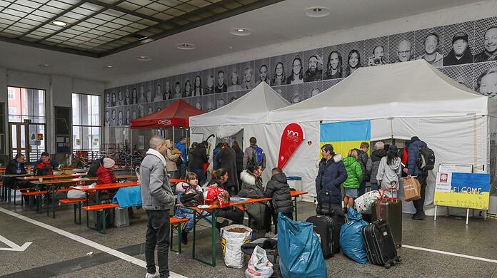 Der Infopoint der Caritas im Starnberger Flügelbahnhof. (Archivbild)