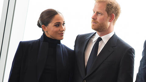 Herzogin Meghan verteilt gerne mal Spitzen. Wie das britische Königshaus wohl inzwischen darüber denkt?