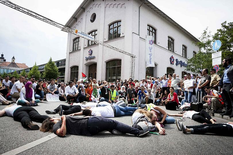 Pro-Palästina-Demo in der Münchner City: Die Bilder.