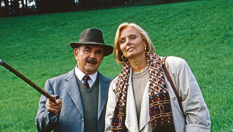 Walter Sedlmayr und Ruth Maria Kubitschek in "DEr Millionenbauer". Walter Sedlmayr und Ruth Maria Kubitschek in "DEr Millionenbauer".