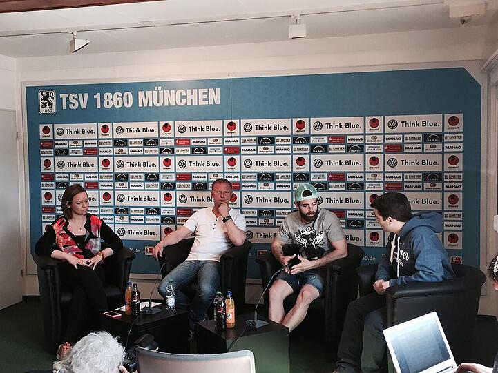 Rodri im Sommer-Outfit bei der Presserunde am Donnerstag.