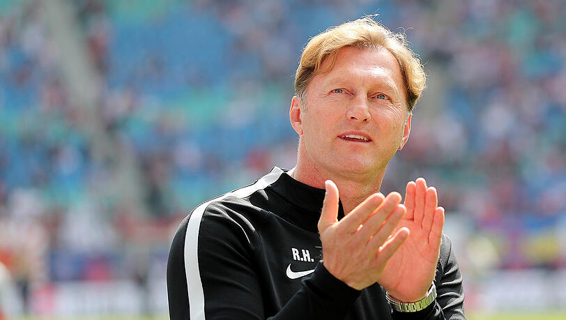 Wird erstmal umplanen müssen: RB-Trainer Ralph Hasenhüttl. Wird erstmal umplanen müssen: RB-Trainer Ralph Hasenhüttl.