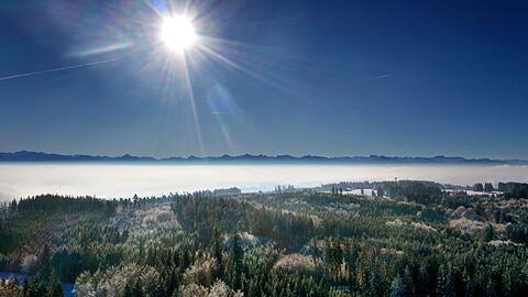 Die Sonne schien im abgelaufenen Jahr lange &uuml;ber Bayern: Fast 2.000 Stunden z&auml;hlte der Deutsche Wetterdienst in einer vorl&auml;ufigen Auswertung. (Archivbild)