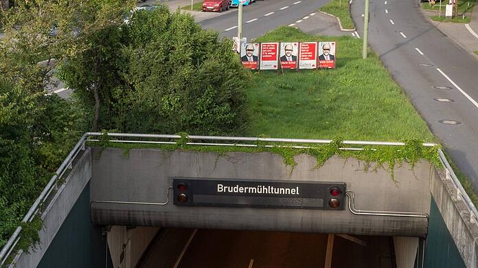 Aufgrund der umfangreichen Reinigungs- und Instandsetzungsarbeiten musste der Tunnel bis 8 Uhr am Dienstagmorgen gesperrt bleiben. (Archivbild)