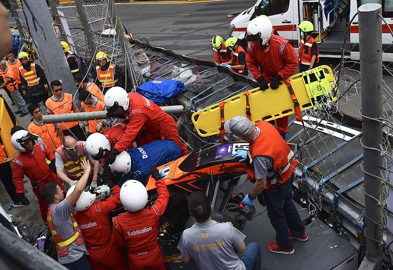 Bei ihrem Rennunfall in Macau 2018 erlitt Sophia Fl&ouml;rsch schwere Verletzungen.