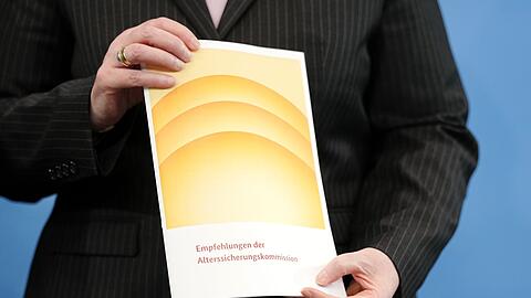 Die Rentenkommission empfiehlt die Abschaffung der "Rente mit 63". (Archivbild)