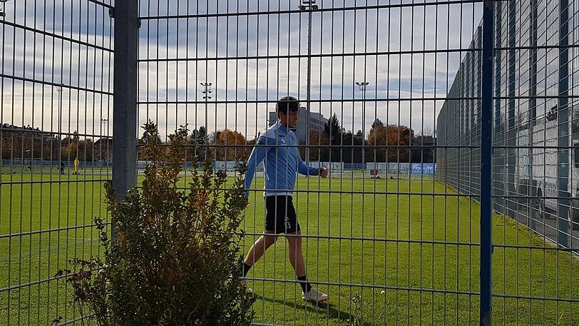 Sorge bei Sechzig: Herbert Paul musste am Dienstag das Training vorzeitig abbrechen.