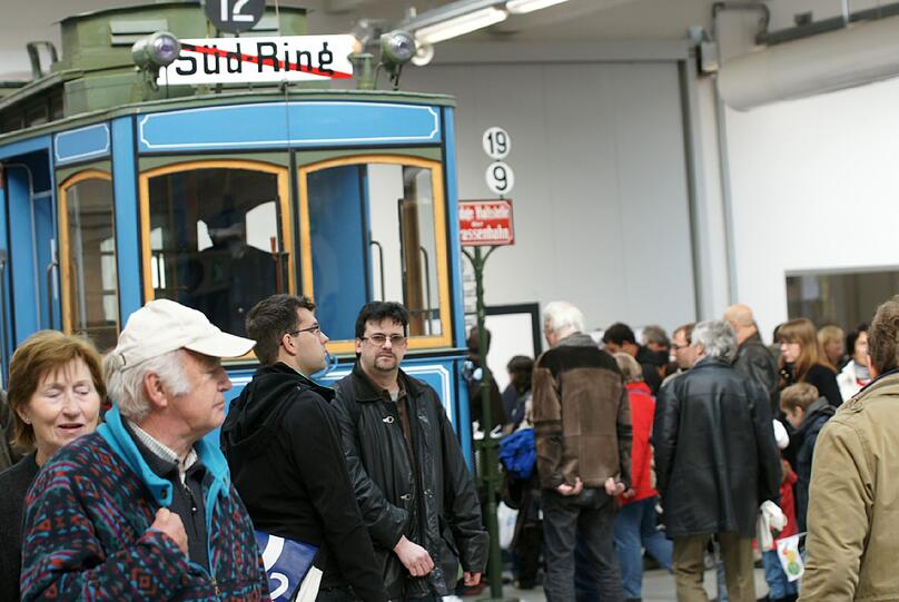 150 Jahre ÖPNV, 40 Jahre U-Bahn: So feiert die Münchner Verkehrsgesellschaft (MVG) den Jahrestag. Die besten Bilder...