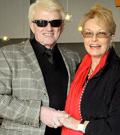 Heino, wer kennt ihn nicht: Der Barde ist keineswegs so prüde, wie es scheint. Einer Zeitung verriet der inzwischen 72-Jährige, wie aktiv und feurig sein Liebesleben mit seiner Hannelore noch ist.