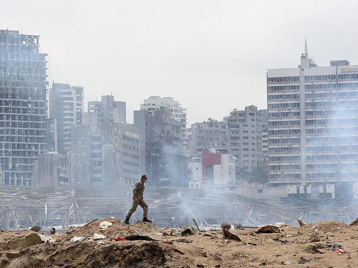 Nach der Katastrophe von Beirut sind 16 Menschen festgenommen worden.