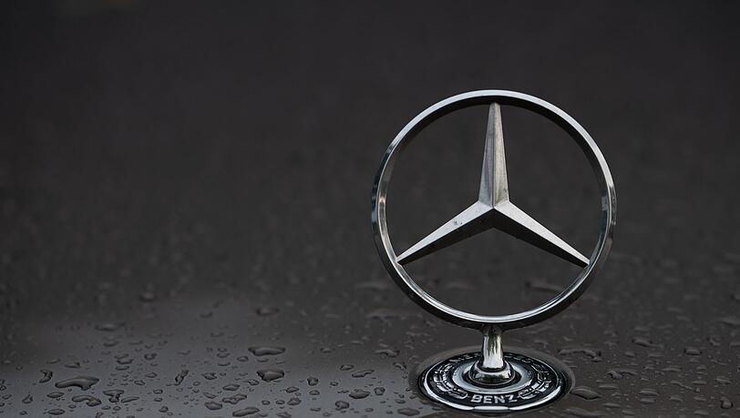 Mercedes-Benz: Deutlicher Gewinnrückgang. (Archivbild)