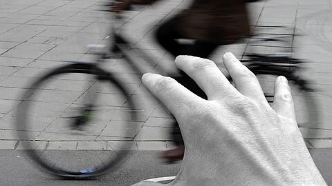 Brutale Attacke in Schwabing: Ein Mann versuchte eine Münchner Juristin zu vergewaltigen. (Symbolbild)