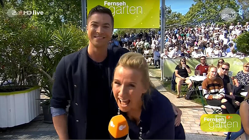 Julian David und Moderatorin Andrea Kiewel am Sonntag im "Fernsehgarten".