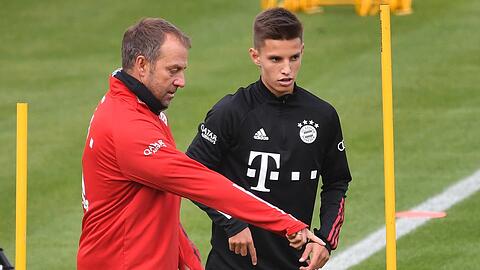 Bislang ohne Einsatz für die Bayern-Profis: Tiago Dantas (r.), der vonTrainer Hansi Flick sehr geschätzt wird.