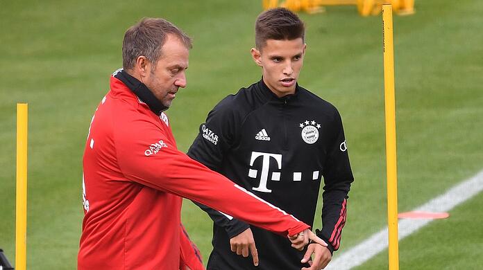 Bislang ohne Einsatz für die Bayern-Profis: Tiago Dantas (r.), der vonTrainer Hansi Flick sehr geschätzt wird.