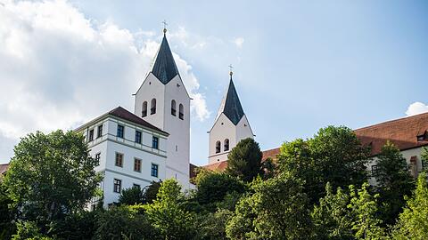 Traditionell wird im Freisinger Dom die Priesterweihe f&uuml;r das Erzbistum M&uuml;nchen-Freising gefeiert. (Symbolbild)
