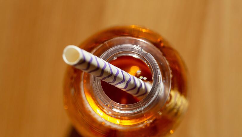 Sollte ein Preisaufschlag f&uuml;r stark gezuckerte Getr&auml;nke kommen? (Archivbild)