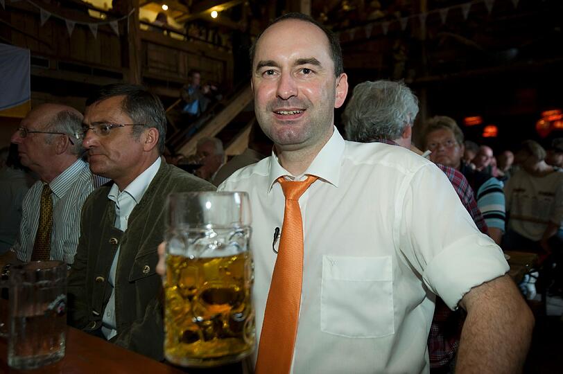 Gillamoos-Volksfest 2011: Der Vorsitzende der Freien Waehler (FW), Hubert Aiwanger