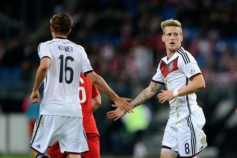 ANDRÉ HAHN: NOTE 3. Kam für Goretzka. Ansonsten: siehe Höwedes.