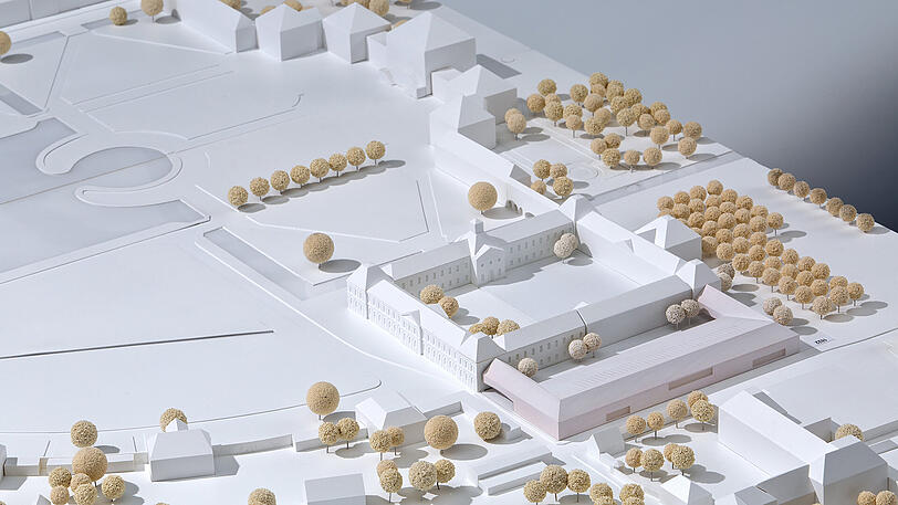 Im U-förmigen Anbau an das Schloss Nymphenburg soll das neue Naturkundemuseum unterkommen.