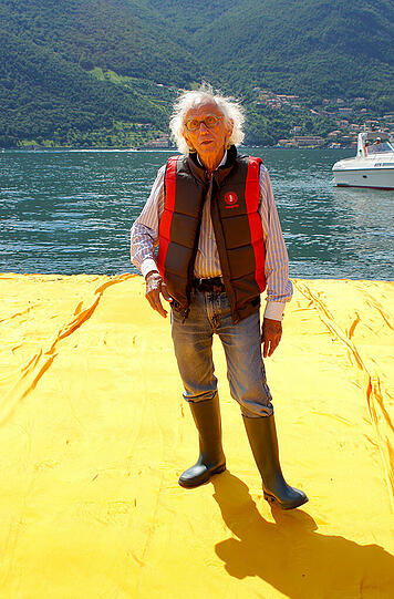 Christos Mammut-Installation "Floating Piers" ist fertig. Die beeindruckenden Bilder.
