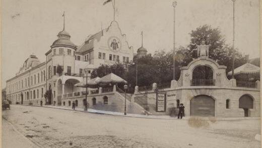 Der Münchner Kindl-Keller an der Rosenheimer Straße 1902. Der Münchner Kindl-Keller an der Rosenheimer Straße 1902.