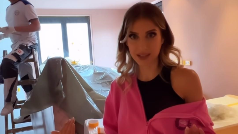 Cathy Hummels gewährt ihren Followern einen exklusiven Einblick in ihr Schlafzimmer.
