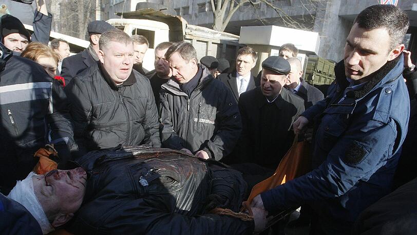Vitali Klitschko bei den Gewaltexzesse am Maidam-Platz Vitali Klitschko bei den Gewaltexzesse am Maidam-Platz