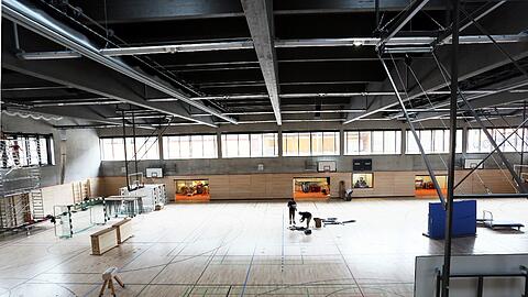 Die Dreifachturnhalle des neuen Gymnasiums in Trudering.