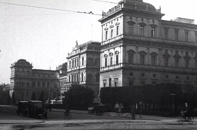 Die Kunstakademie am Siegestor