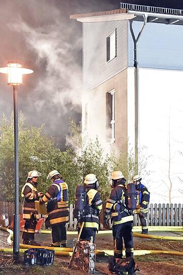 Bei einem Brand in einer Doppelhaushälfte in Haar entstand ein erheblicher Sachschaden.