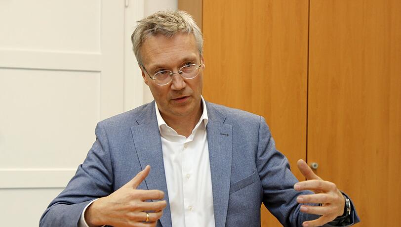 Mobilitätsreferent Georg Dunkel äußert sich zu der Parksituation in München (Archivbild). Mobilitätsreferent Georg Dunkel äußert sich zu der Parksituation in München (Archivbild).