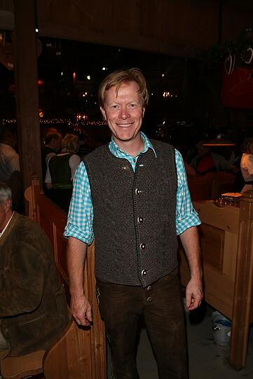 Dieter Thoma im Weinzelt.